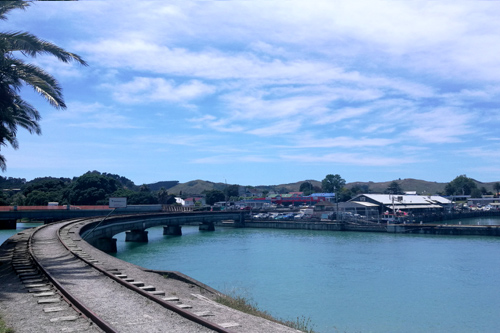 Railway Bridge Gisborne photo